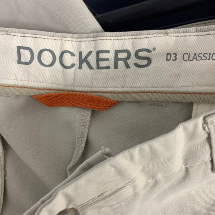Lot of 2 Dockers Mens Size 38 X 30 Khaki Onward D3 Classic Flat Front Pants