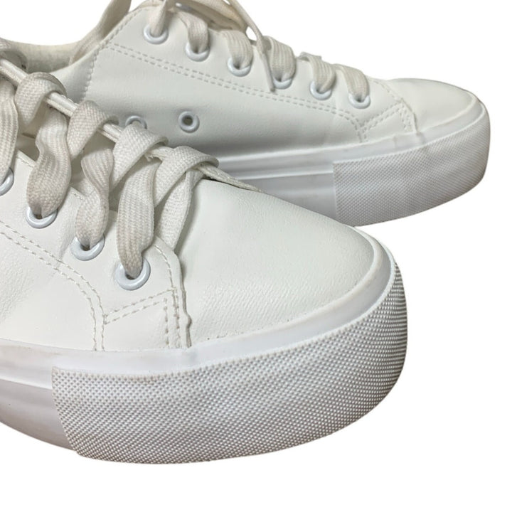 Sernial Womens Size 8 White Faux Leather Lace Up Comfort Tennis Athletic Shoes