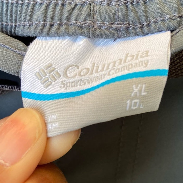 Columbia Mens XL 100% Polyester Elastic Belted Waist Gray Athletic Shorts