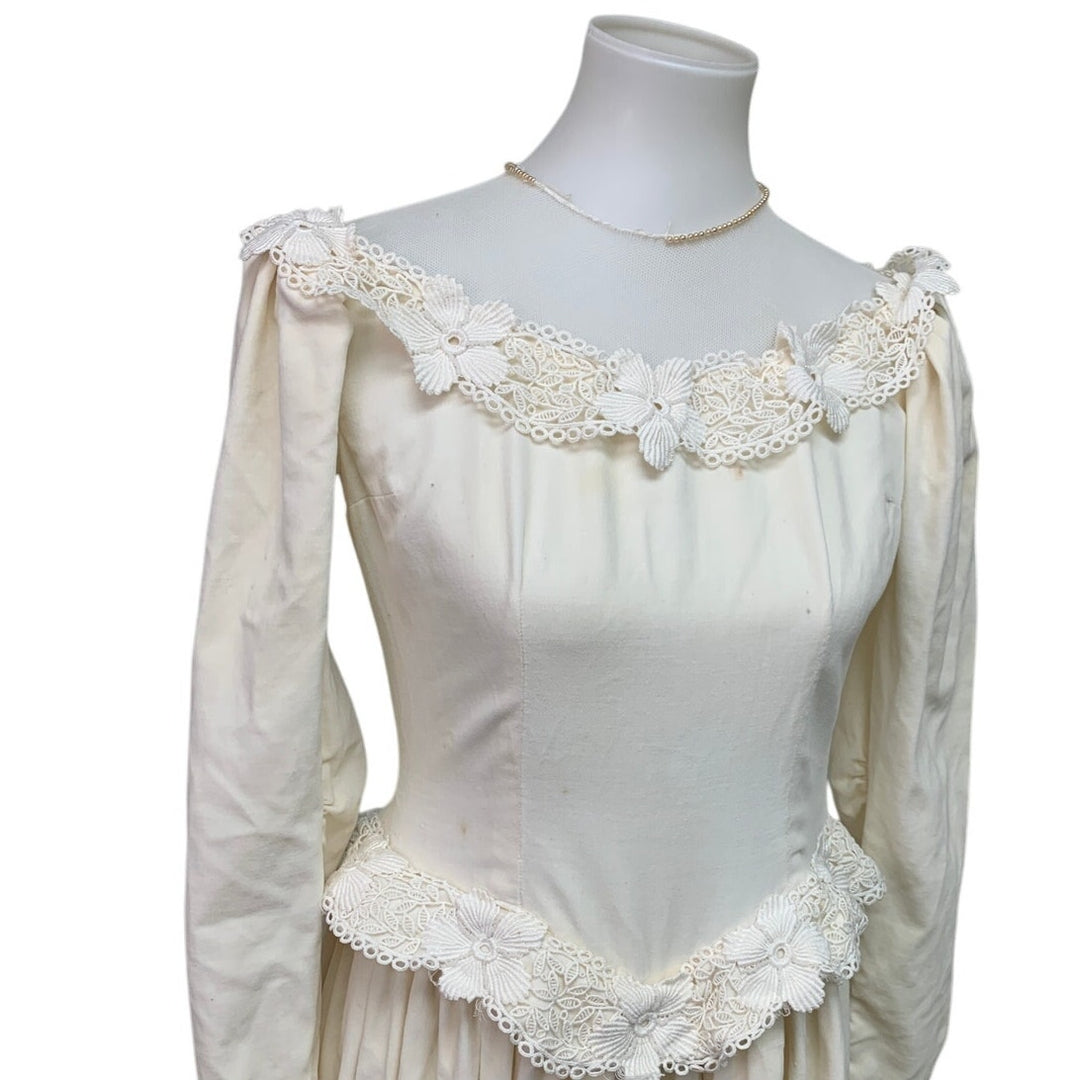 Vintage 1930s Womens Small Handmade Soft Cotton Lace Button Up Wedding Dress
