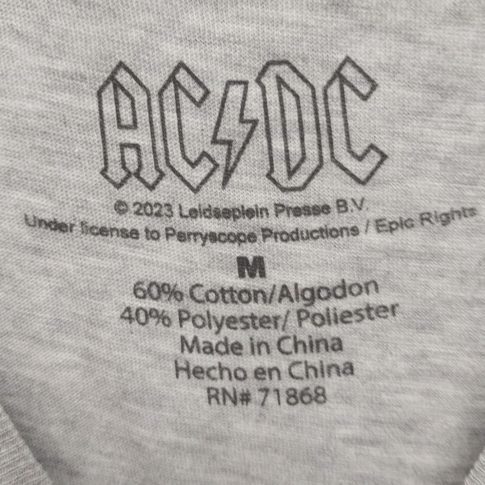 New AC/DC Womens Medium 1981 Tour Short Sleeve Cotton Blend Hi Low Tee Shirt
