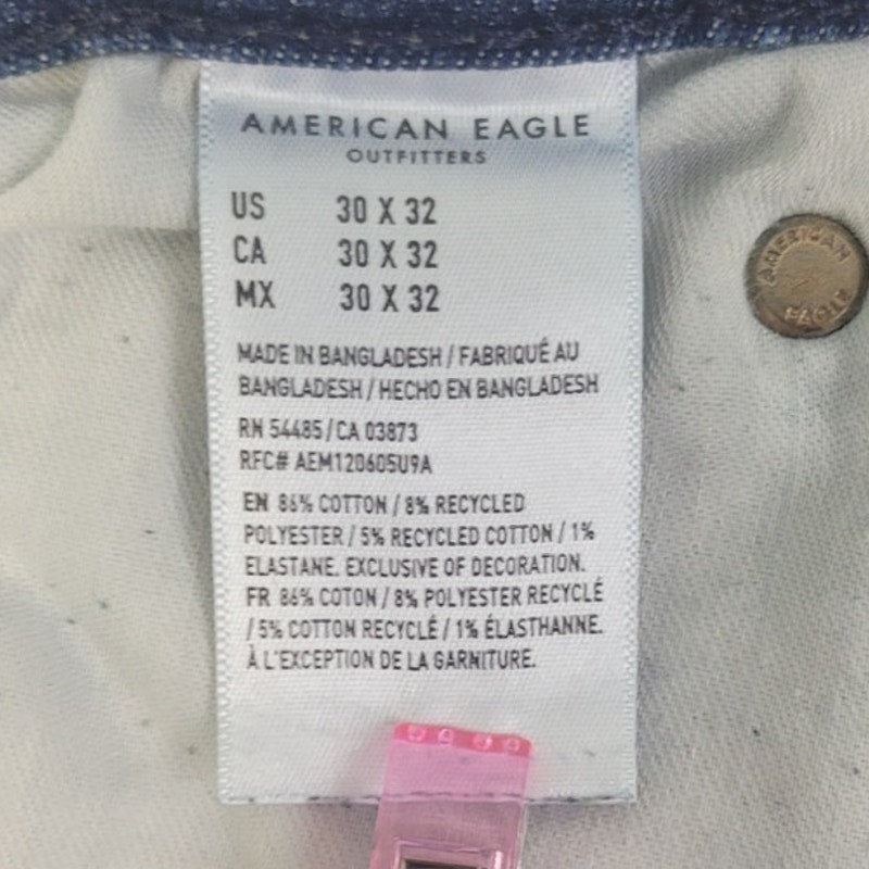 American Eagle Mens 30X32 PolyCotton Factory Whiskered Slim Straight Demin Jeans