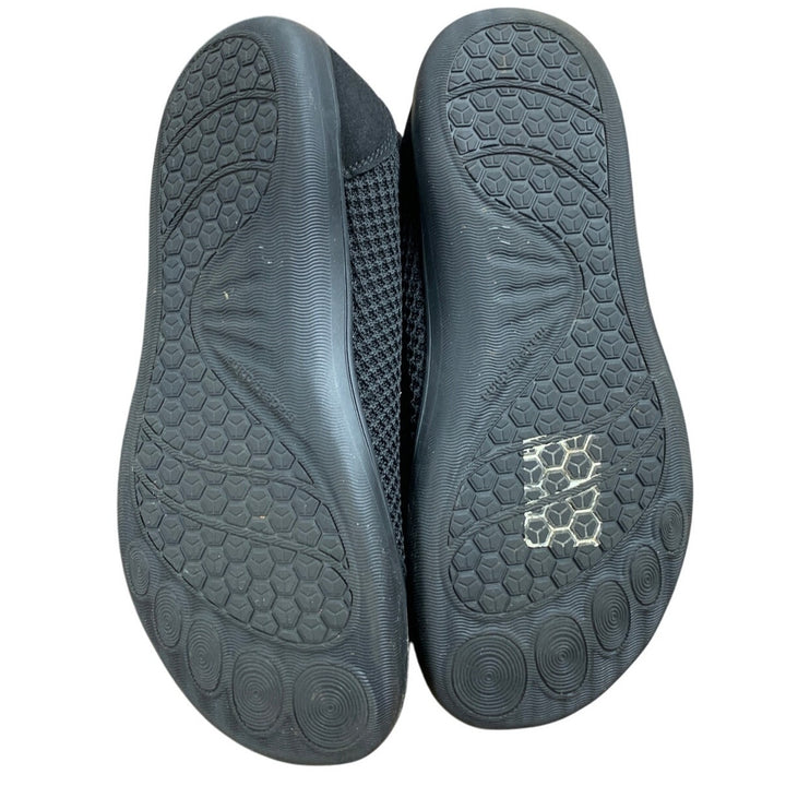 LeIsfIt Womens 10.5 Black Mesh Wide Diabetic Adjustable Barefoot Walking Shoes