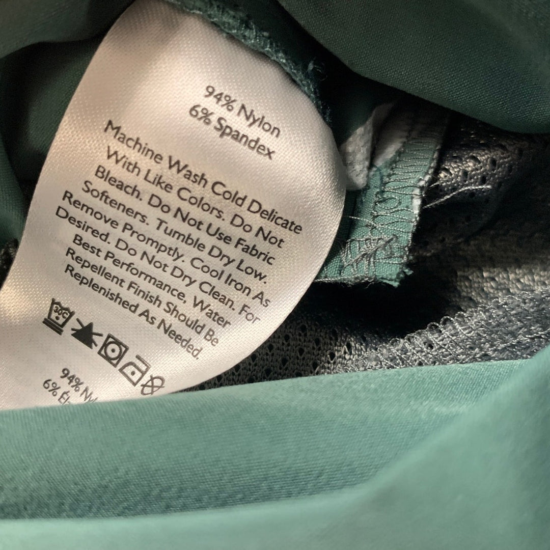 New Eddie Bauer Womens Size 2 Alpine Green UPF 50+ Horizon Bermuda Shorts