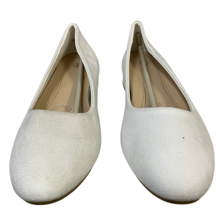 AISFAES Womens Size 9 White Faux Suede Low 1.25" Chunky Heel Slide On Shoes