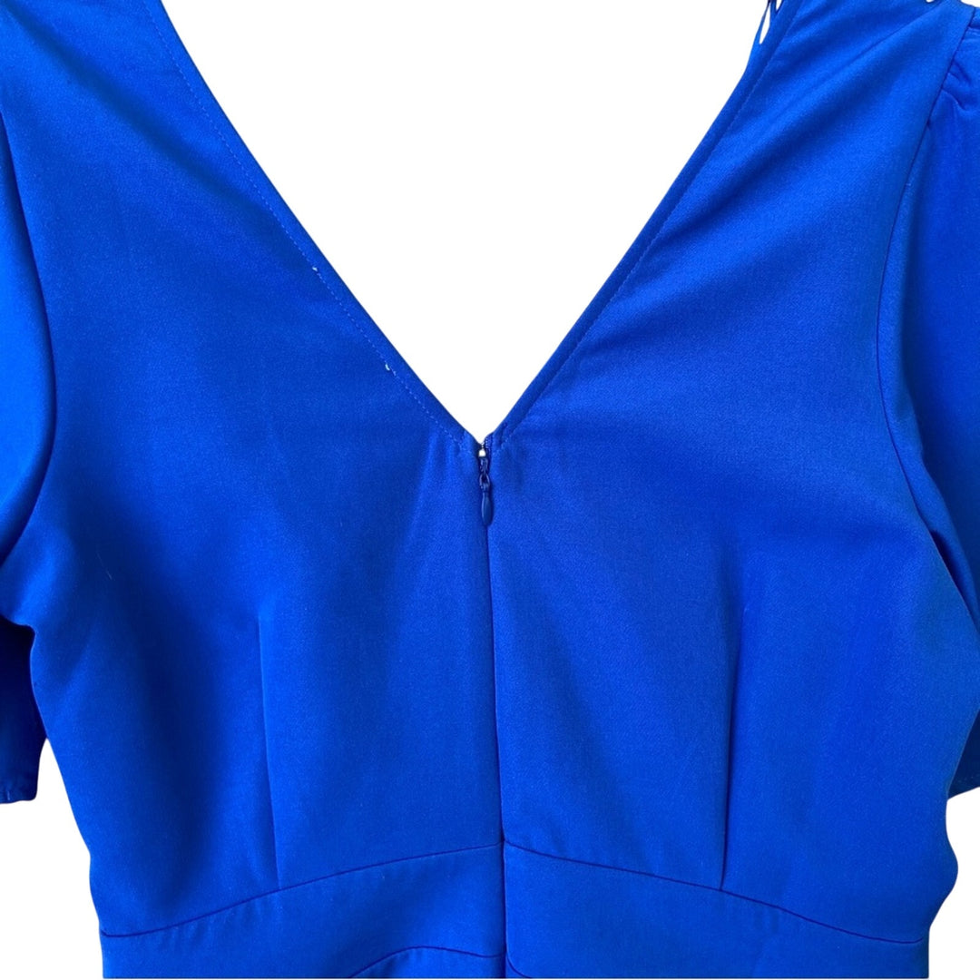 NWT New Socialite Womens Medium Short Sleeve Deep V Neck and Back Zip Jumpsuit