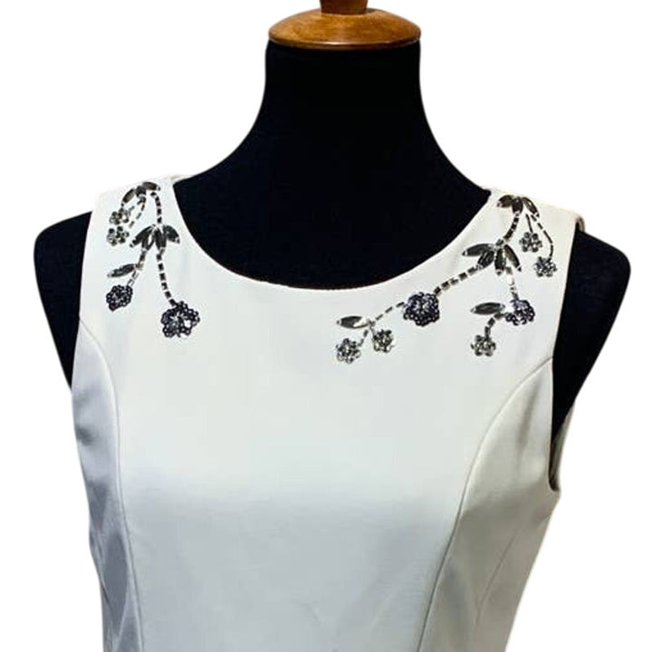H&amp;M Size 8 White Sleeveless Fit &amp; Flare Silver Flower Sequins Sleeveless Dress