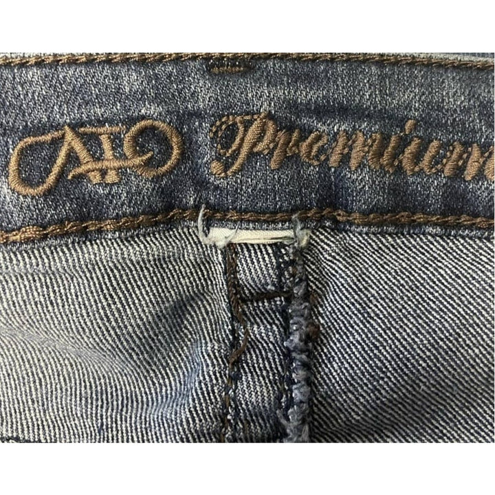Cato Premium Womens Size 12 Stretch Cotton Straight Leg Denim Blue Jeans
