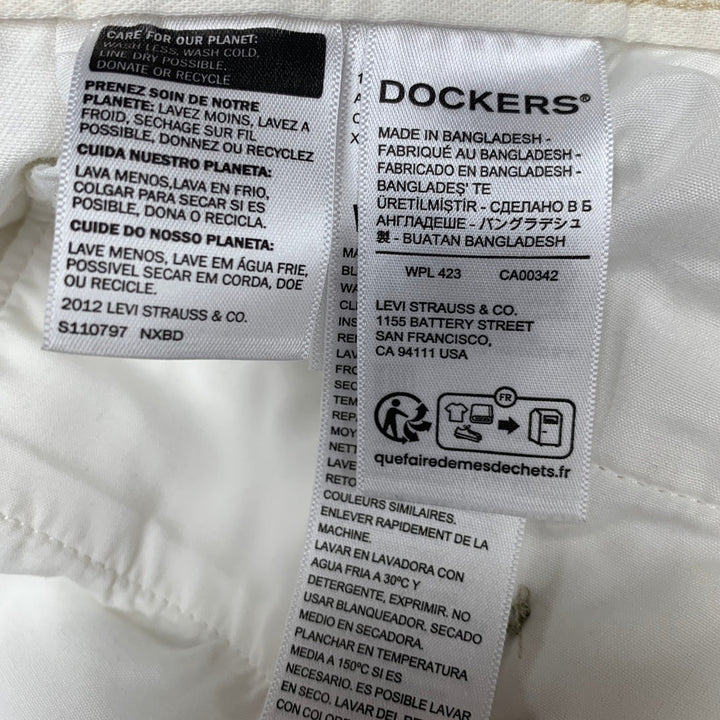 Dockers Mens Size 36 White 100% Cotton Multi Pocket Long Denim Shorts w Pockets