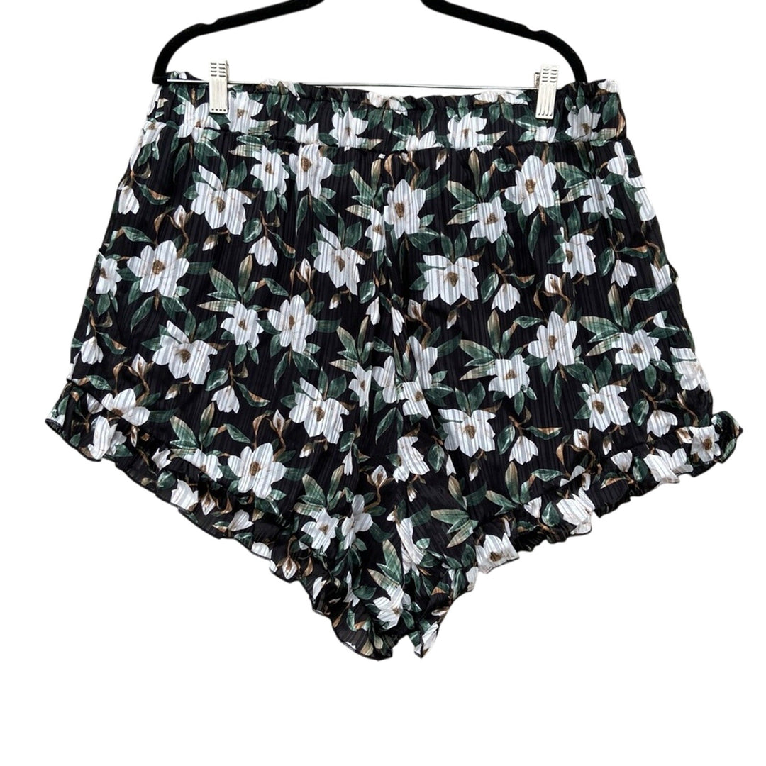 NEW New Mi Ami Francescas Womens 1X 100% Polyester Floral Ruffled Lined Shorts