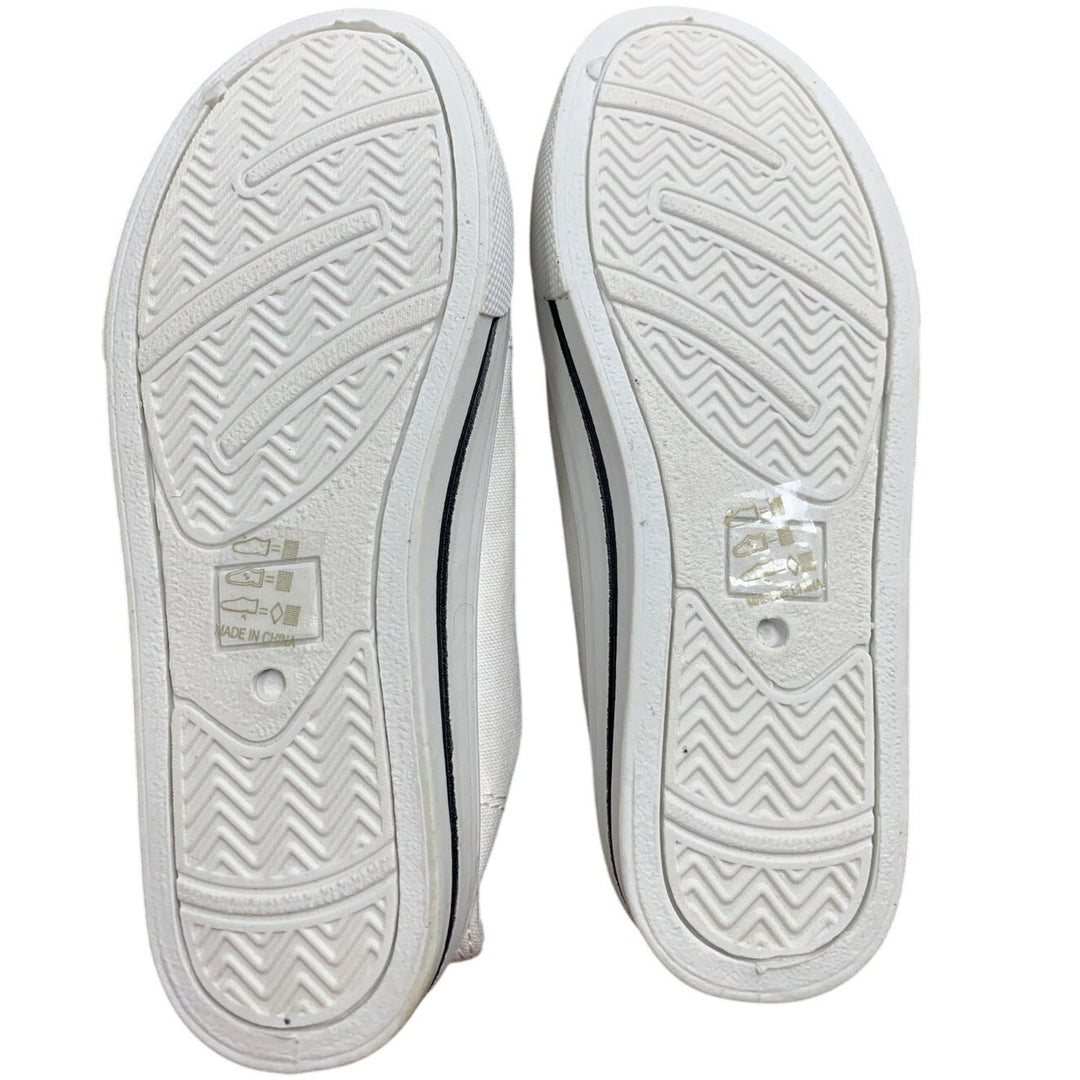 New Colgo Girls Size 13 White Lace Up Canvas Classic Basic Sneaker Shoes