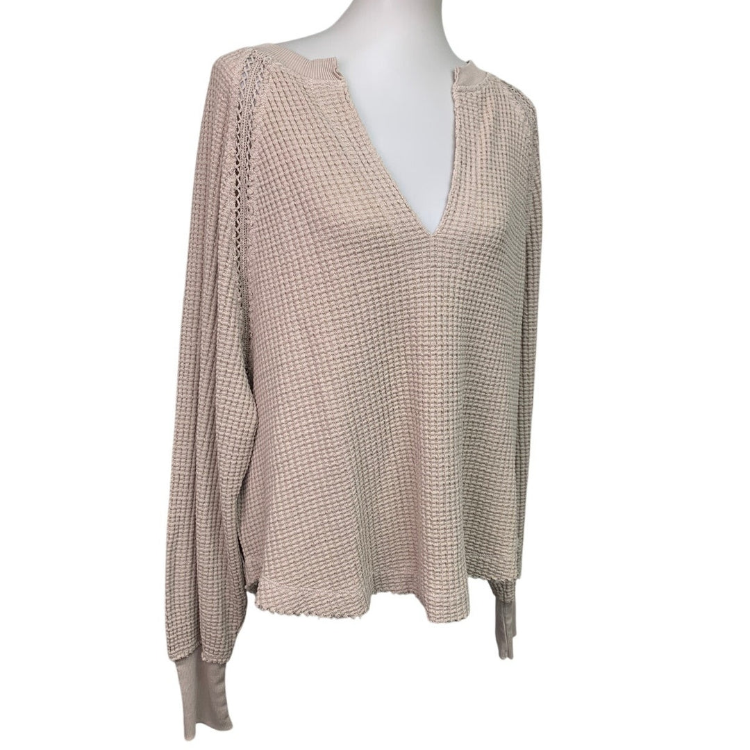 New American Eagle Womens Medium Long Sleeve Waffled Lace Deep V Neck Sweater