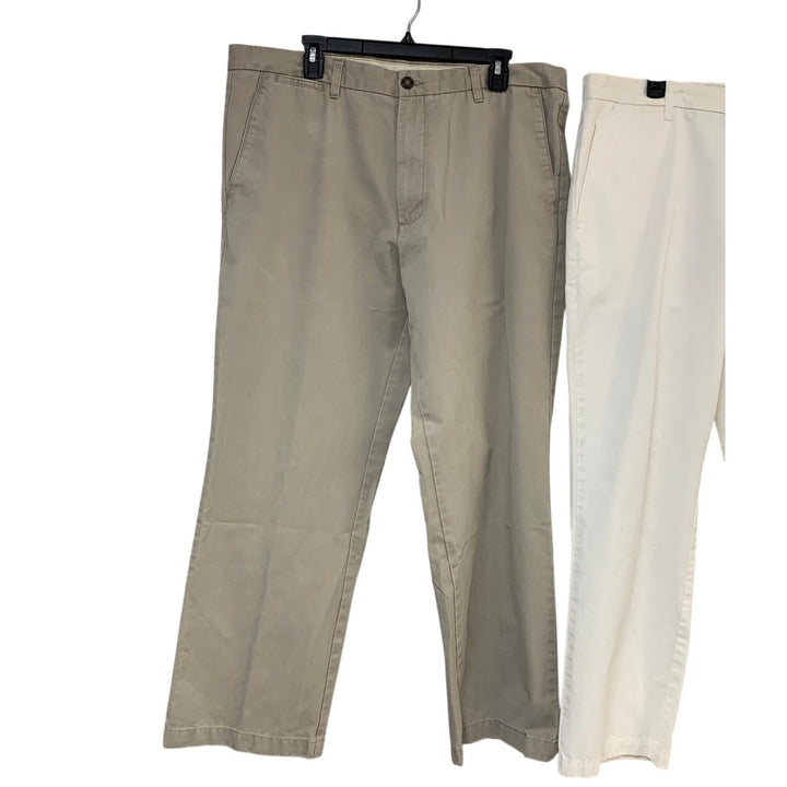 Lot of 2 Dockers Mens Size 38 X 30 100% Cotton D3 Classic Fit Khaki Denim Pants
