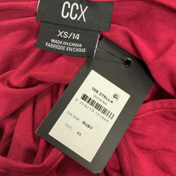 NWT New CCX Womens Plus Size XS/14 Ruby Red Keyhole Front Flowy Stella Tee
