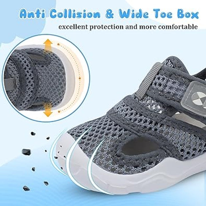 Centipede Demon Toddler Boys Size 9 Gray Water Sandal Latch &amp; Hook Close Shoes