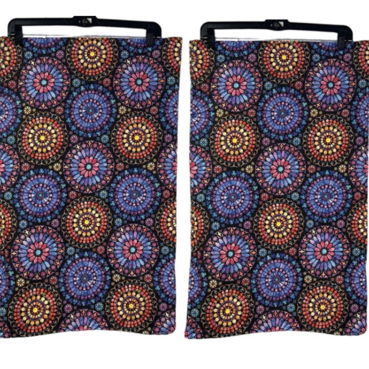 Pair of Handmade Queen 20" x 32" Cotton Blend Stained Glass Circle Bed Pillow Cases