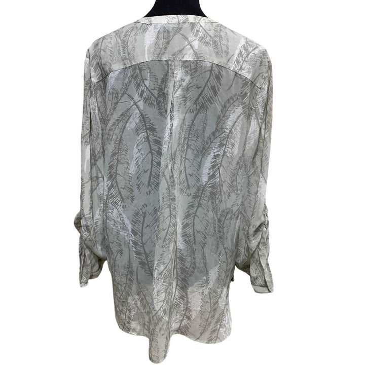 New Apt 9 XL Flowy Sheer Lightweight 1/2 Button Polyester Long Sleeve Blouse