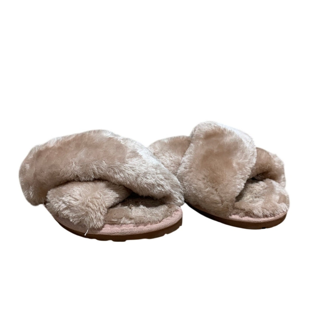 Crazy Lady Womens Size 7/8 Pale Pink Fuzzy Plush Memory Foam Cross Band Slippers