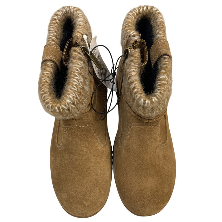New Khombu Womens 6 Brown Ankle All Weather Boots Suede Round Toe Knit Top Shoes