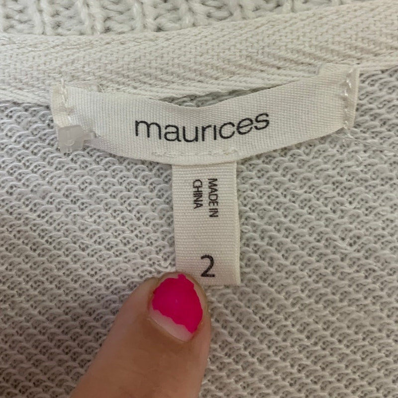 Maurices Womens Size 2 White Cotton Knit Long Sleeve Crew Neck Sweater