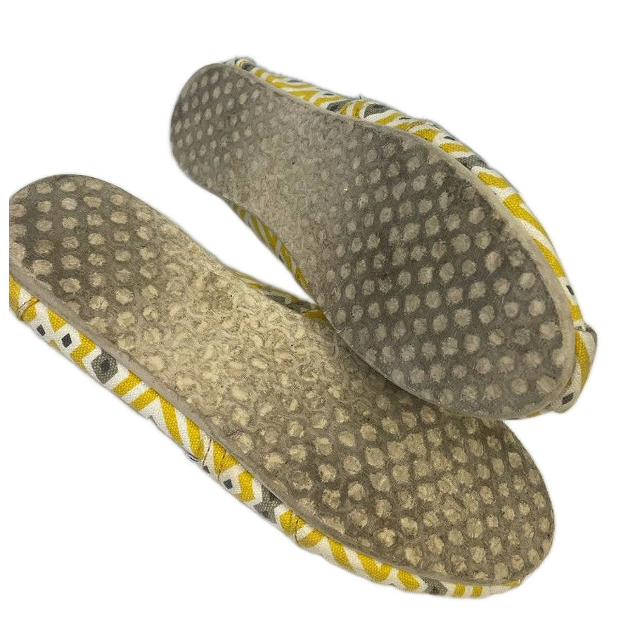 Toms Womens 7.5 Geometric Print Casual Slip On Canvas Tennis Shoes Sneakers