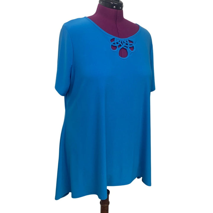 Avenue Womens Size 22/24 PolySpandex Short Sleeve Blue Key Hole Flowy Blouse