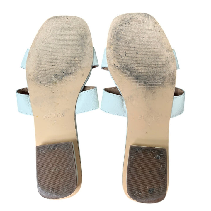 Bctex Womens 7 White Faux Leather Slide On Open Toe Low Heel Mule Sandal Shoes