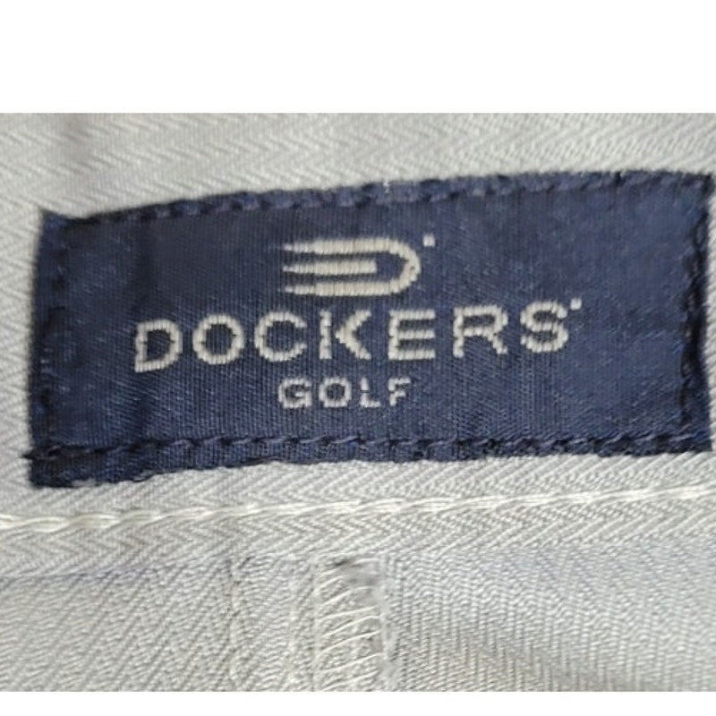 Dockers Mens Size 42 Premium Golf Relaxed Pleated Front Casual Stretch Shorts