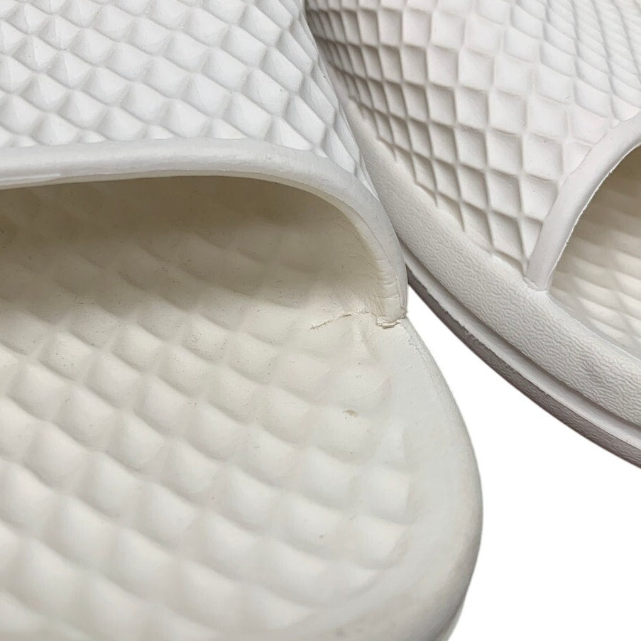 Funky Monkey Mens Size 11 Ivory Slip On Single Strap Bath Shower Slipper Shoes