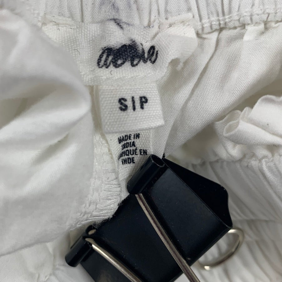 New Aerie Womens Small White Ruffled Elastic Paper Bag Waist Pants w Pockets