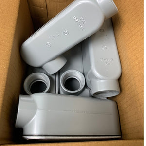 5 New In Box Eaton LL35-CGN 1" LL Conduit Bodies w Covers & Neoprene Gaskets