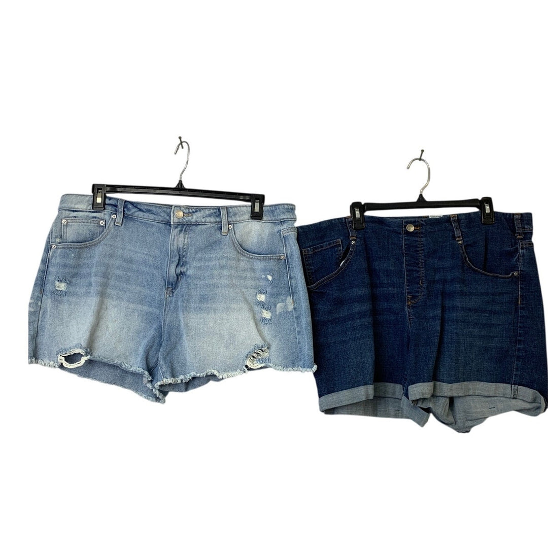 Lot of 2 Time and Tru Womens Size 18 20 Blue Distressed Denim Cutoff Jean Shorts