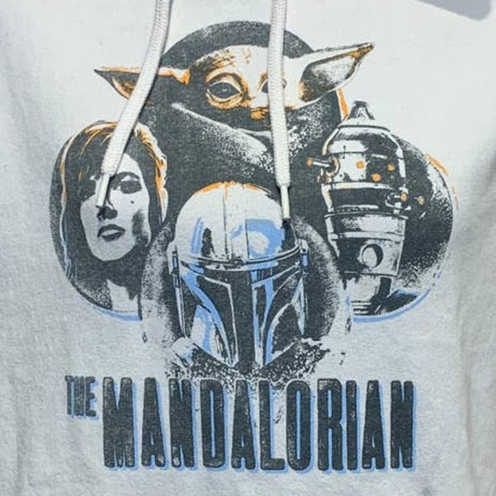 Fifth Sun Medium Star Wars Mandalorian Cotton Blend Hoodie Sweatshirt Pocket