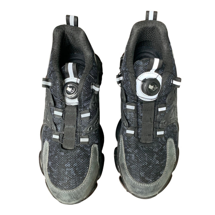 Qingruipai Mens 10.5 Black Mesh Steel Toe Puncture Proof Tightening Button Shoes