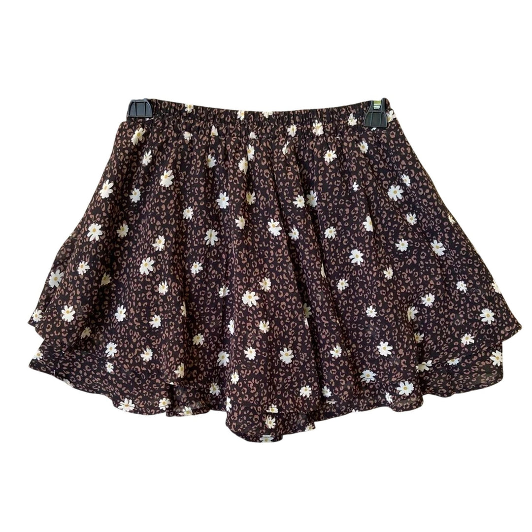 NWT New Entro Womens Small Polyester Lined Front Tie Brown Floral Casual Shorts