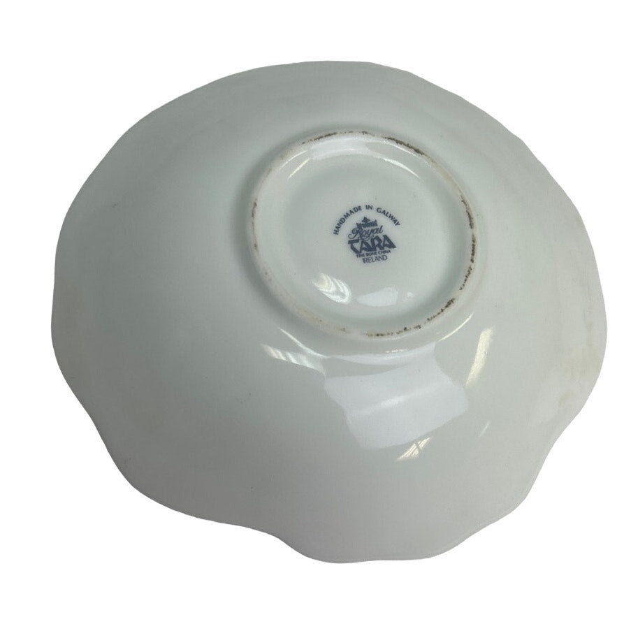 Royal Tara Fine Bone China Made in Galway Ireland Celtic Design Seashell Dish
