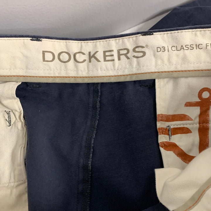 Lot of 2 Dockers Mens Size 38 X 30 Khaki Onward D3 Classic Flat Front Pants