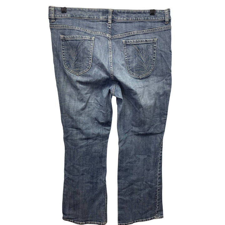 Chicos Platinum Size 2.5 Short Large 14 Stretch Cotton Straight Leg Denim Jeans
