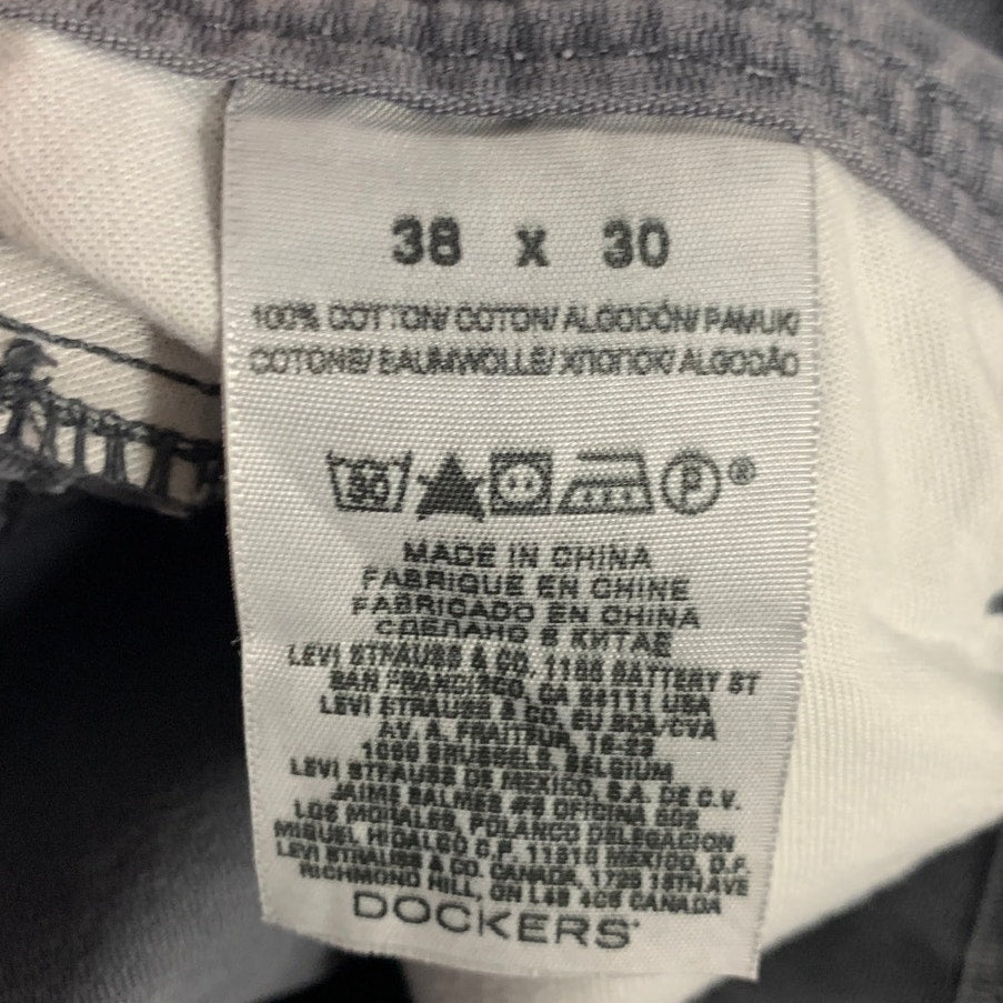 Lot of 2 Dockers Mens 38 X 30 D3 Gray Tan 100% Cotton Classic Fit Pants