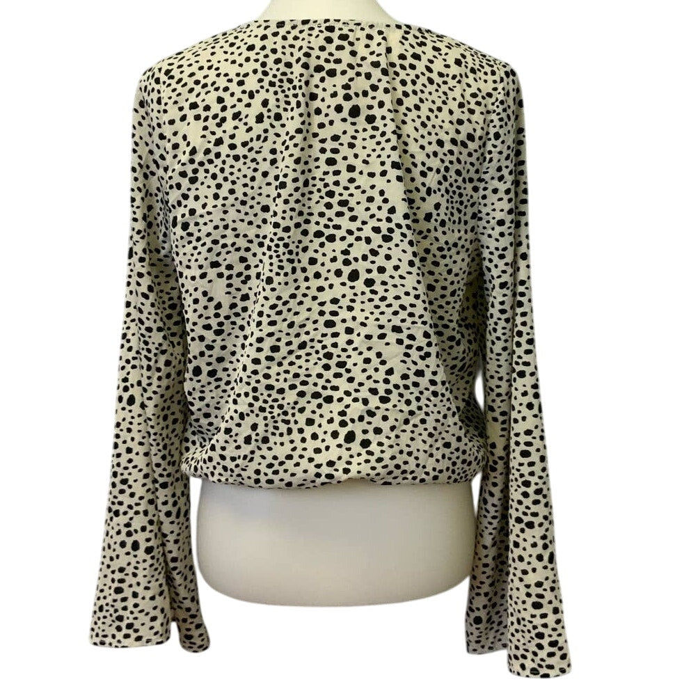 Sadie &amp; Sage Large Deep V Dalmation Polka Dot Flowy Gathered Waist Blouse Top