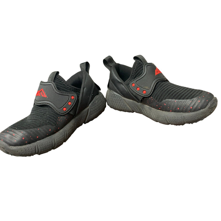 Little Boys 12 Black Red Lightweight Breathable Non Slip Athletic Sneaker Shoes