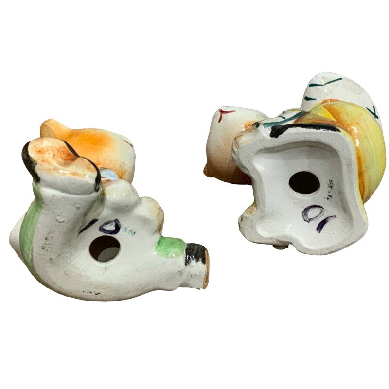 Vintage Mt Rushmore Black Hills SD Porcelain Leapfrog Bears Salt Pepper Shakers