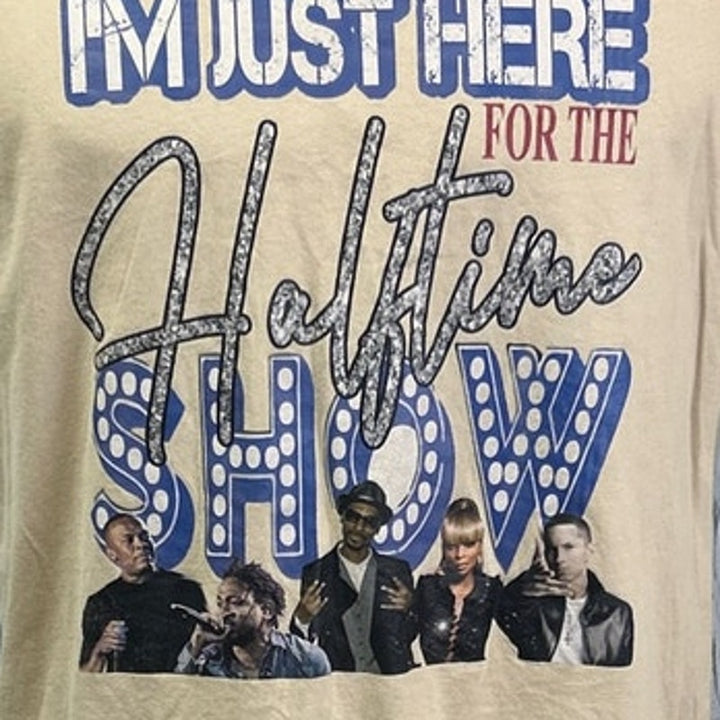 2022 Im Just Here For The Halftime Show Mens Large Short Sleeve Tee Shirt