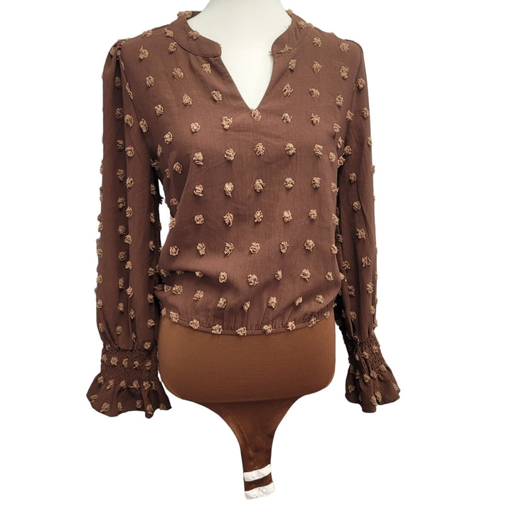 B Womens Small 100% Polyester Long Smocked Sleeve Textured Polka Dot Bodysuit