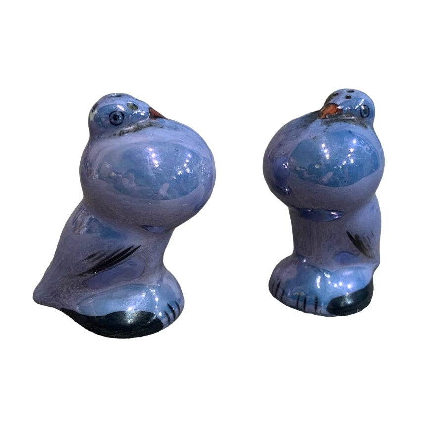 Vintage Japan Ceramic Iridescent Chest Puffer Bird Pigeon Salt Pepper Shaker Set