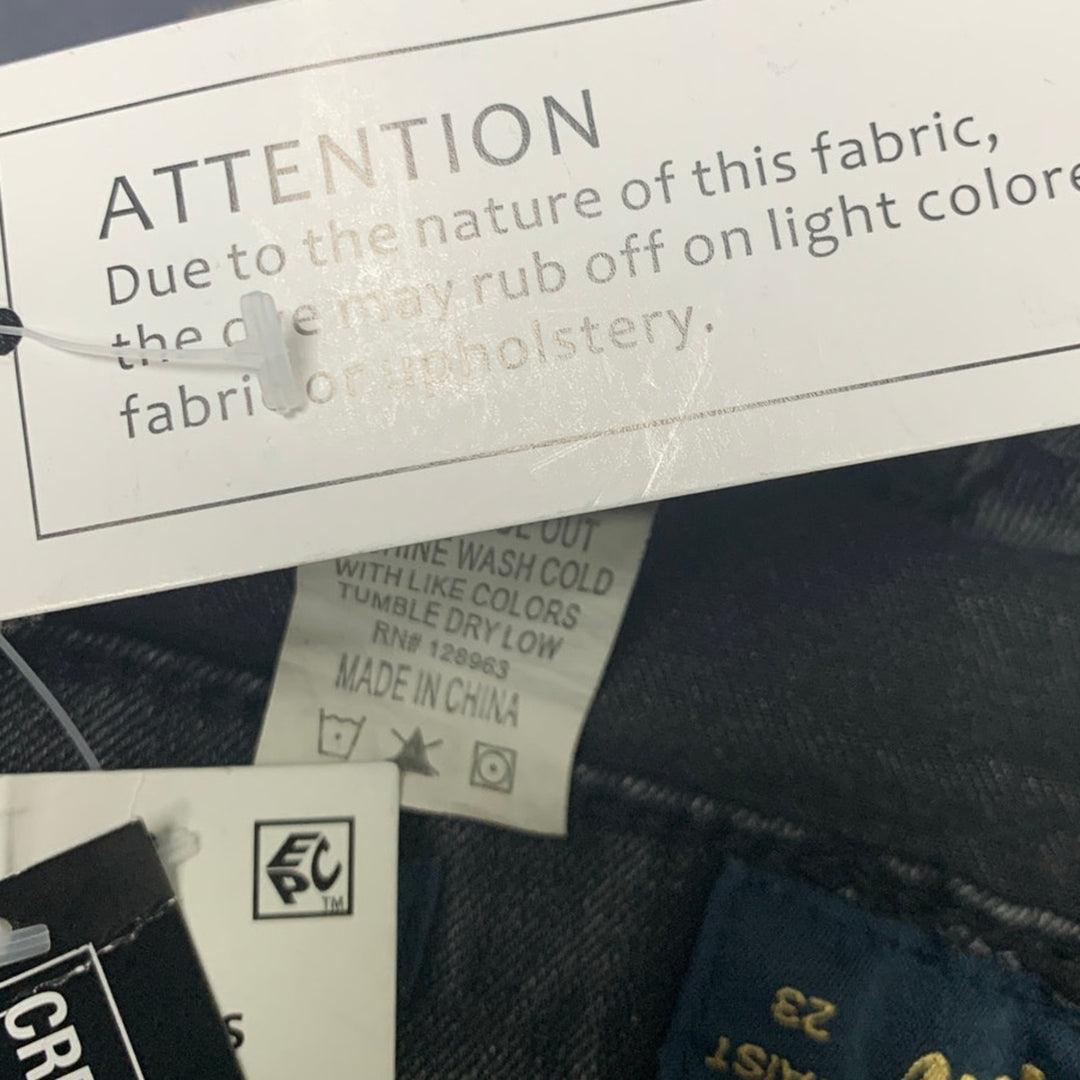 New Indigo Rein Juniors Size 7 Curvy High Rise Crop Distress Recycle Denim Jeans