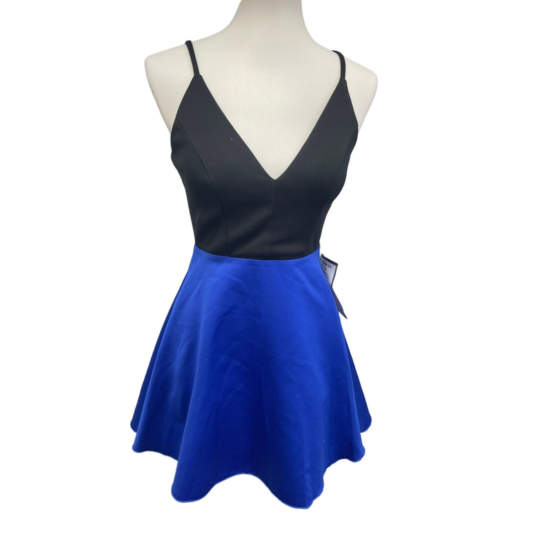 New Speechless Juniors Size 3 Deep V Sleeveless Backless Fit &amp; Flare Short Dress