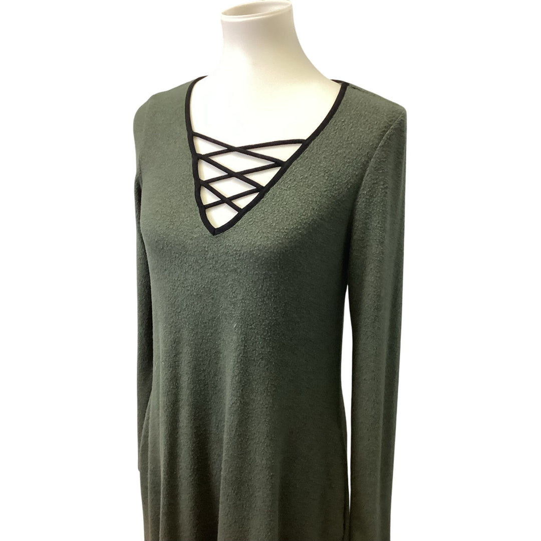 IN San Francisco Large Long Sleeve Deep V Neck A Line Rayon Blend Midi Dress
