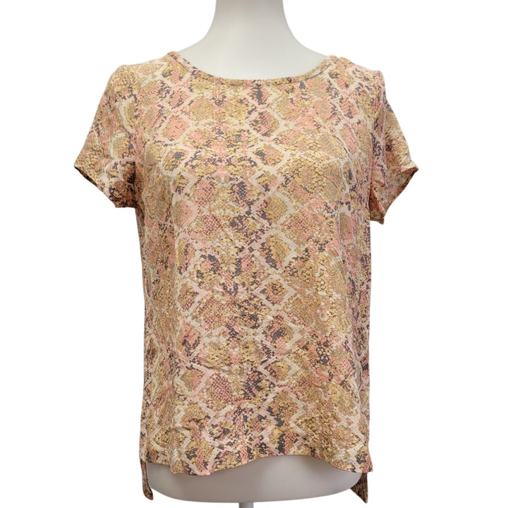 Fynn And Rose Womens Medium Pastel Snake Skin Back Zipper Short Sleeve Top