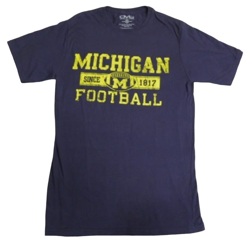 University of Michigan Football Mens Small PolyCotton Short Sleeve Tee Shirt